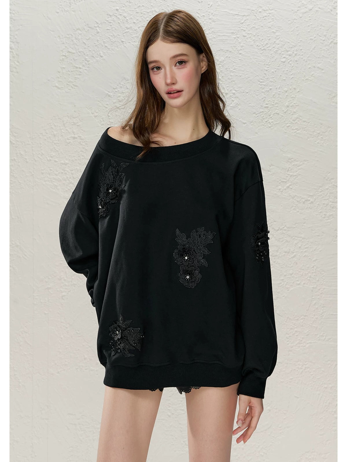 Asymmetric Shoulder Oversized Sweatshirt