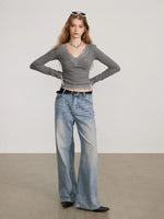 Lace Panel V-Neck Fitted T-Shirt