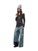 V-Neck Studded Slim Sweatshirt