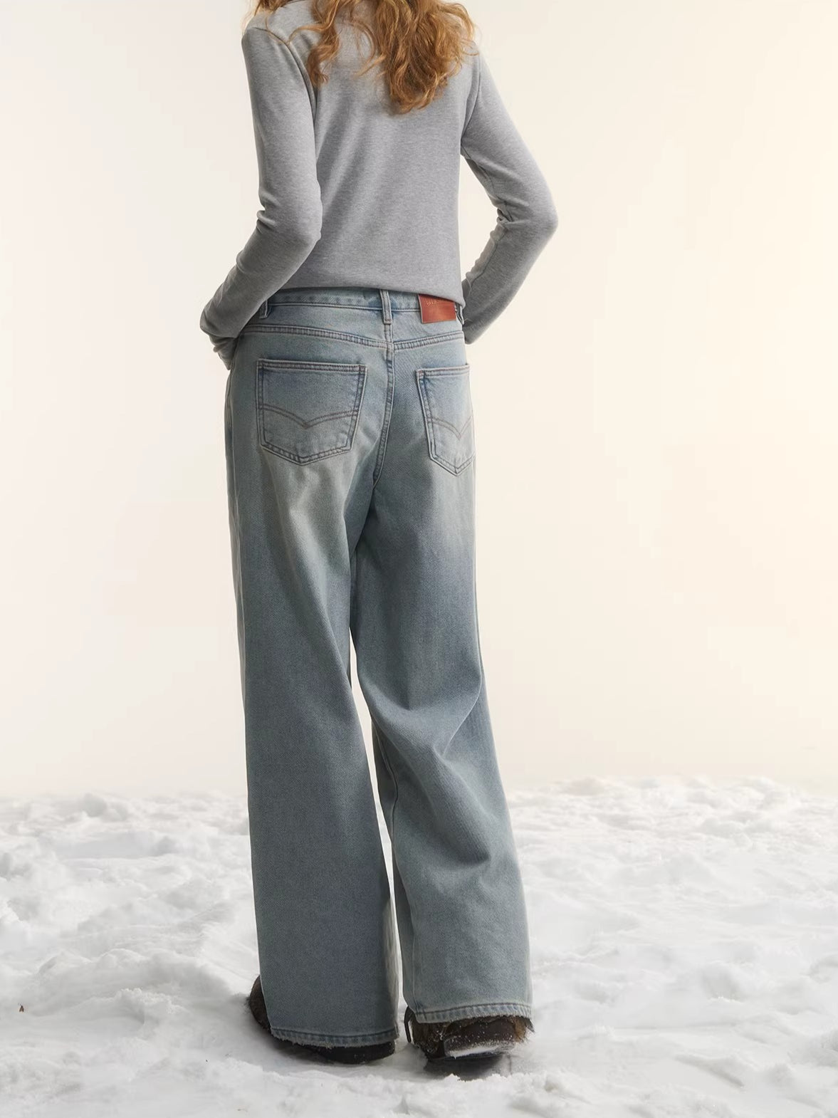 Light Blue Washed Distressed Straight-Leg Jeans