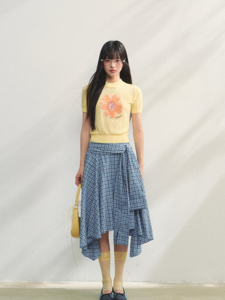 Floral Embroidered Crew Neck Short-Sleeve Knit Top