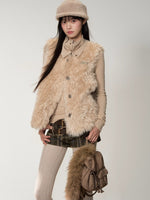 Shearling Logo Pin Curly Vest