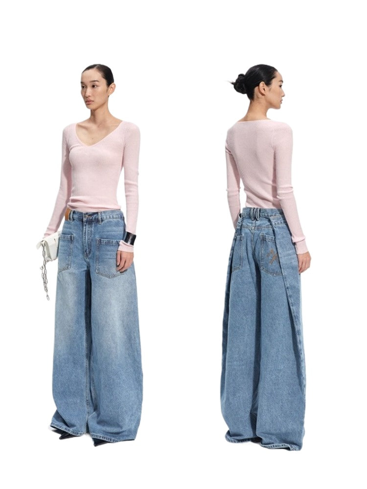 Rose Luna Mercerized Wool V-Neck Top