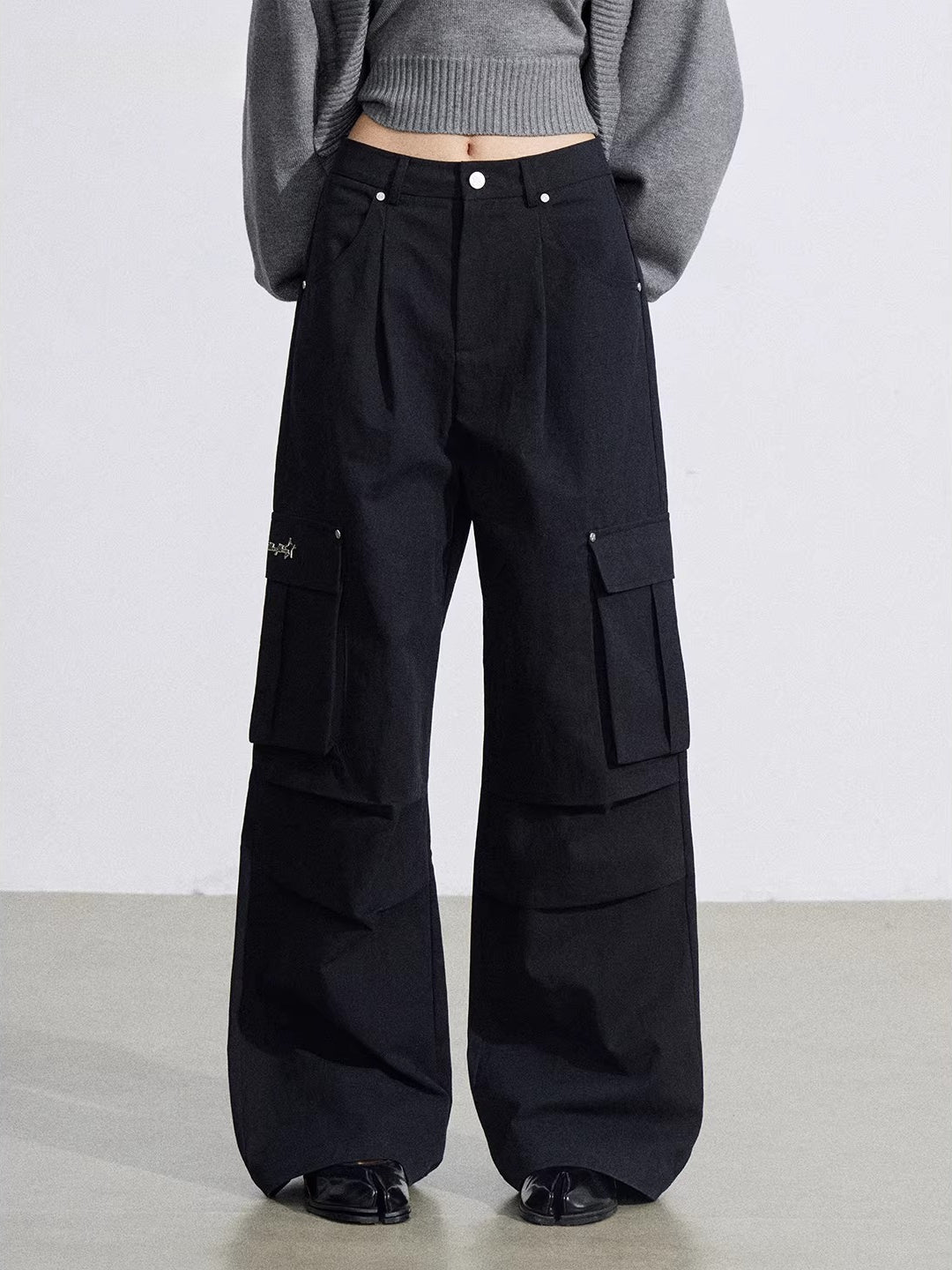 Pleated Cargo Wide Pants