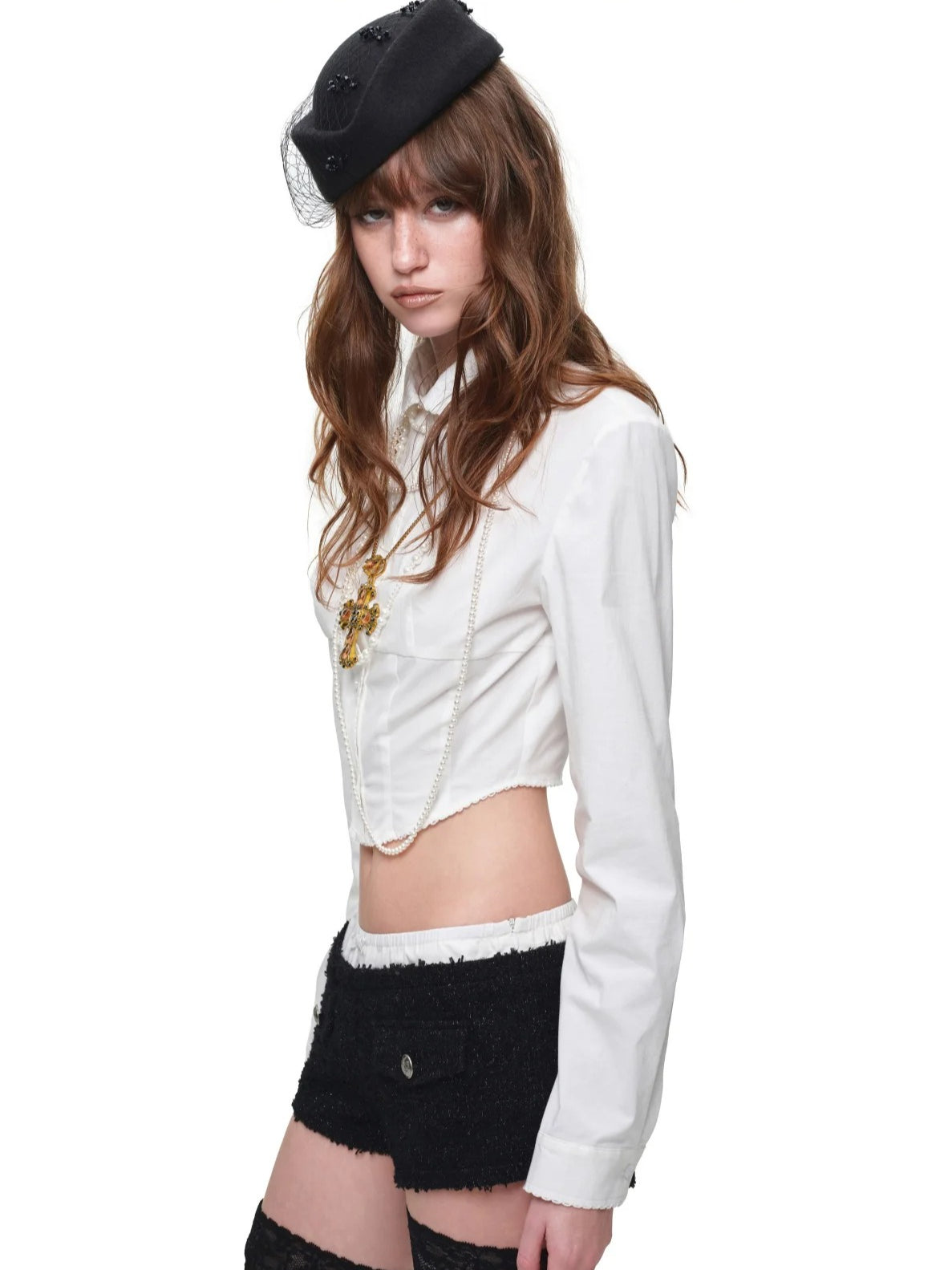 Scallop Collar Crop Shirt