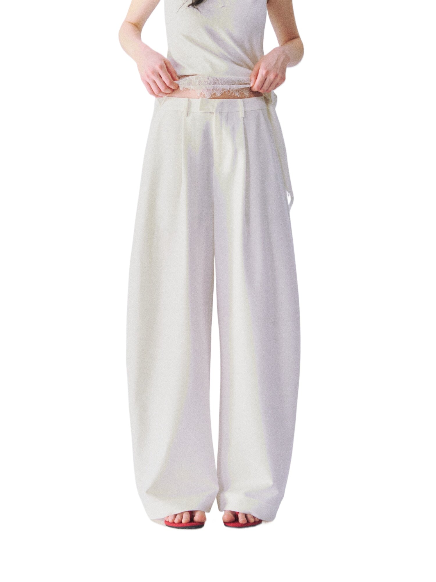 Relaxed Curved Pants