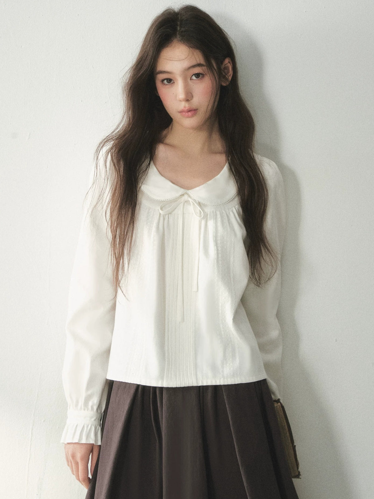 White Bow Lace A-Line Pullover Shirt