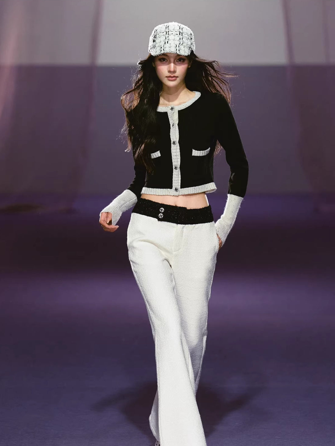 Black &amp; White Contrast Knit Cardigan