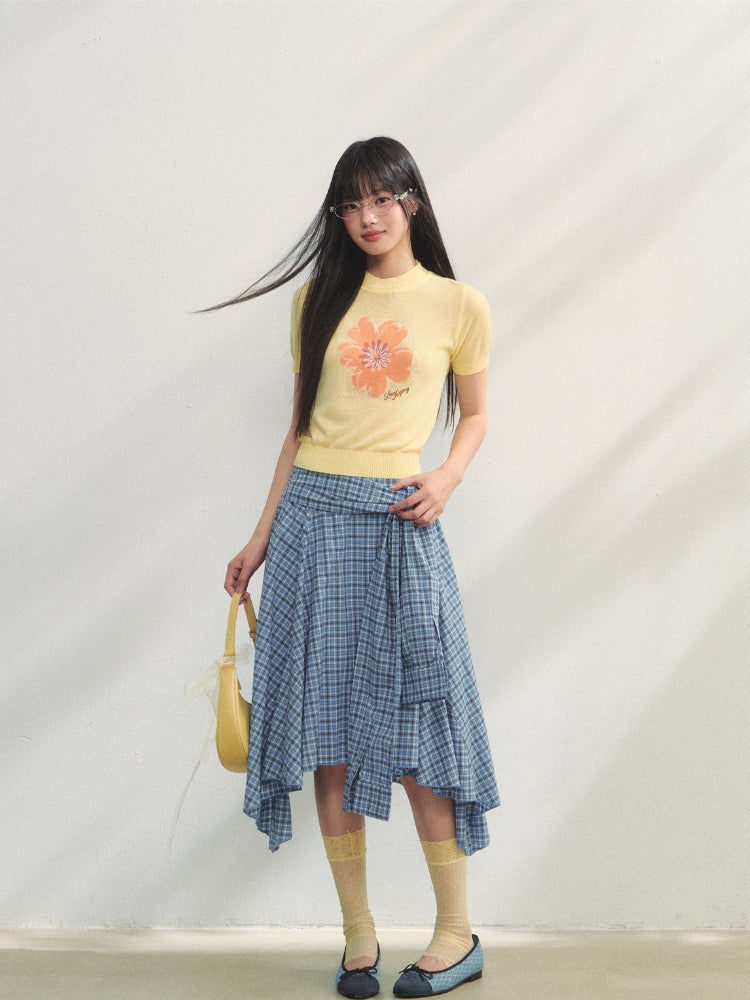 Floral Embroidered Crew Neck Short-Sleeve Knit Top