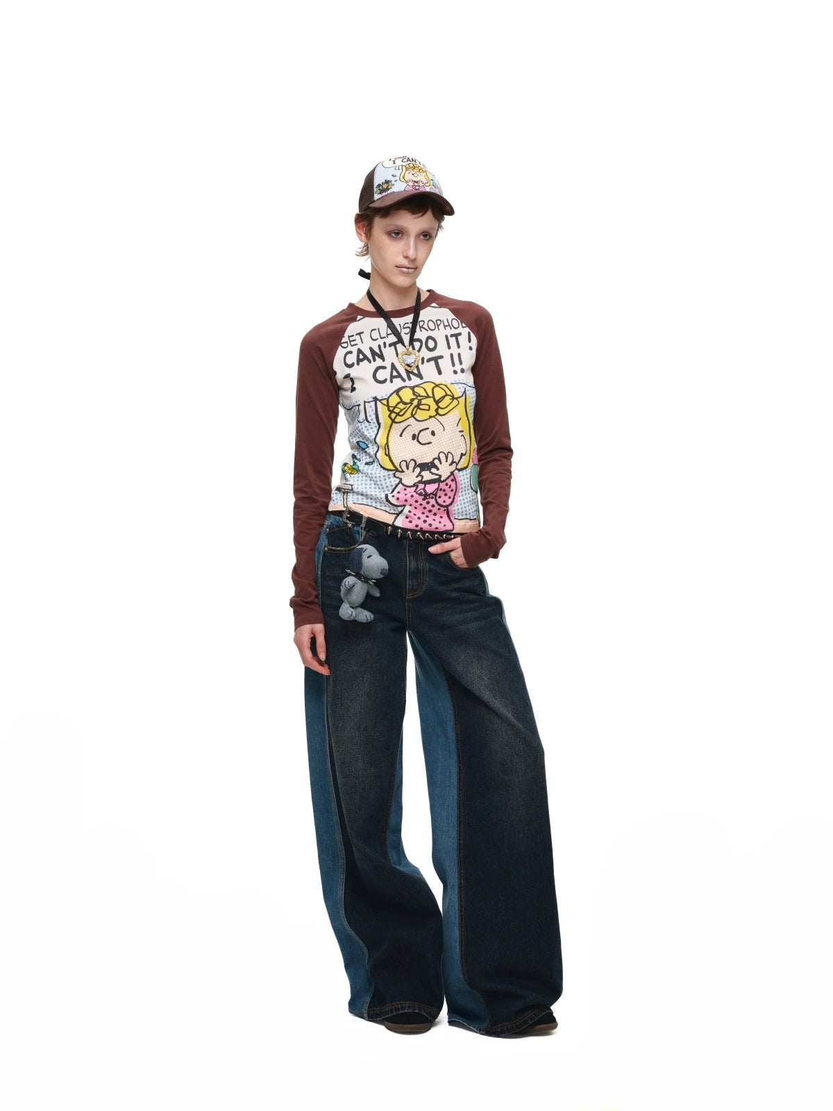 Contrast Embroidered Straight Leg Jeans