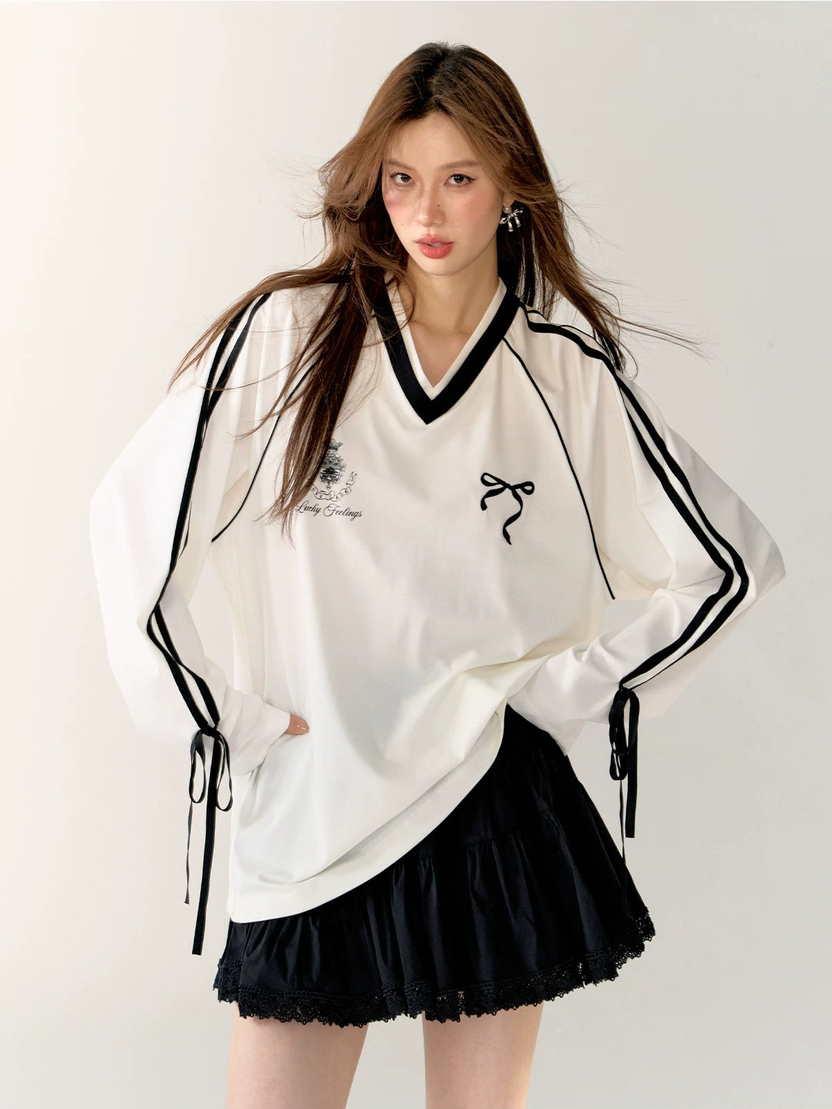 Contrast Bow Long Sleeve Tee