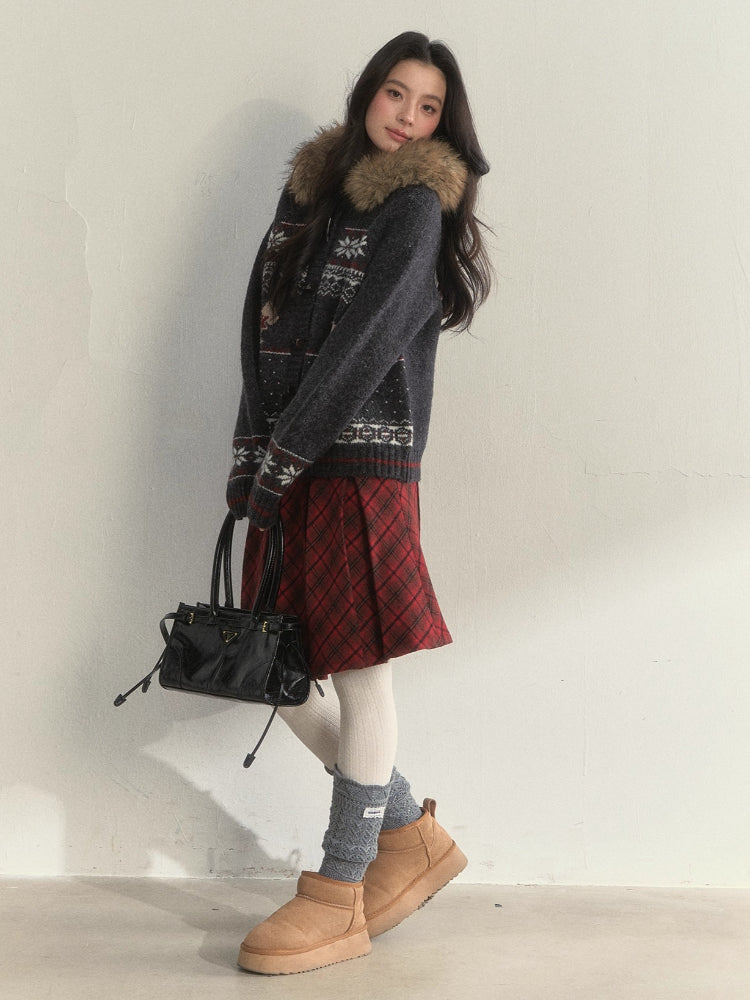 Fair Isle Dog Fur-Collar Cardigan