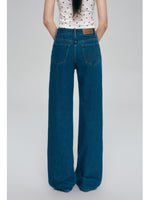 Classic Wide Leg Jeans