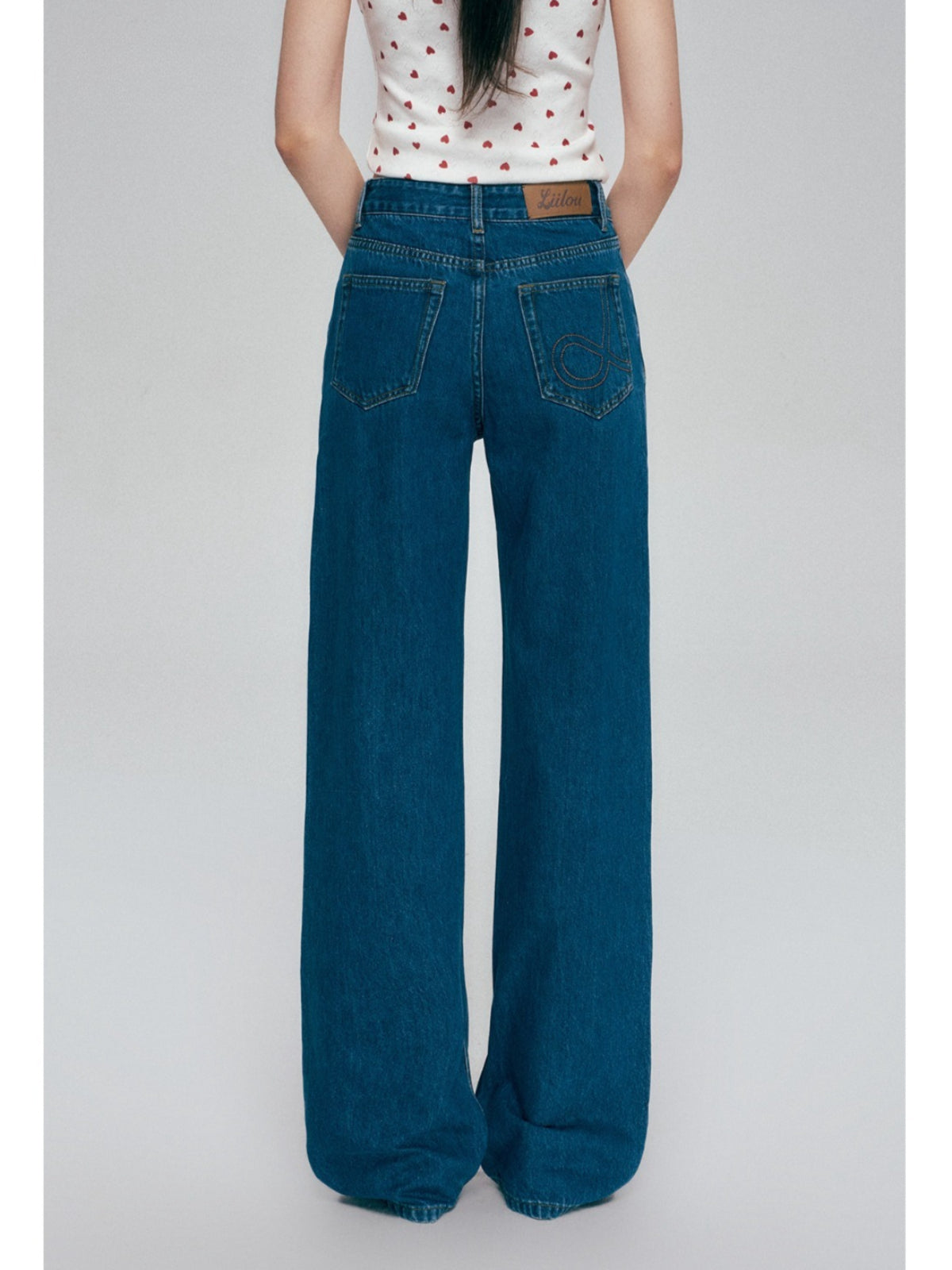 Classic Wide Leg Jeans