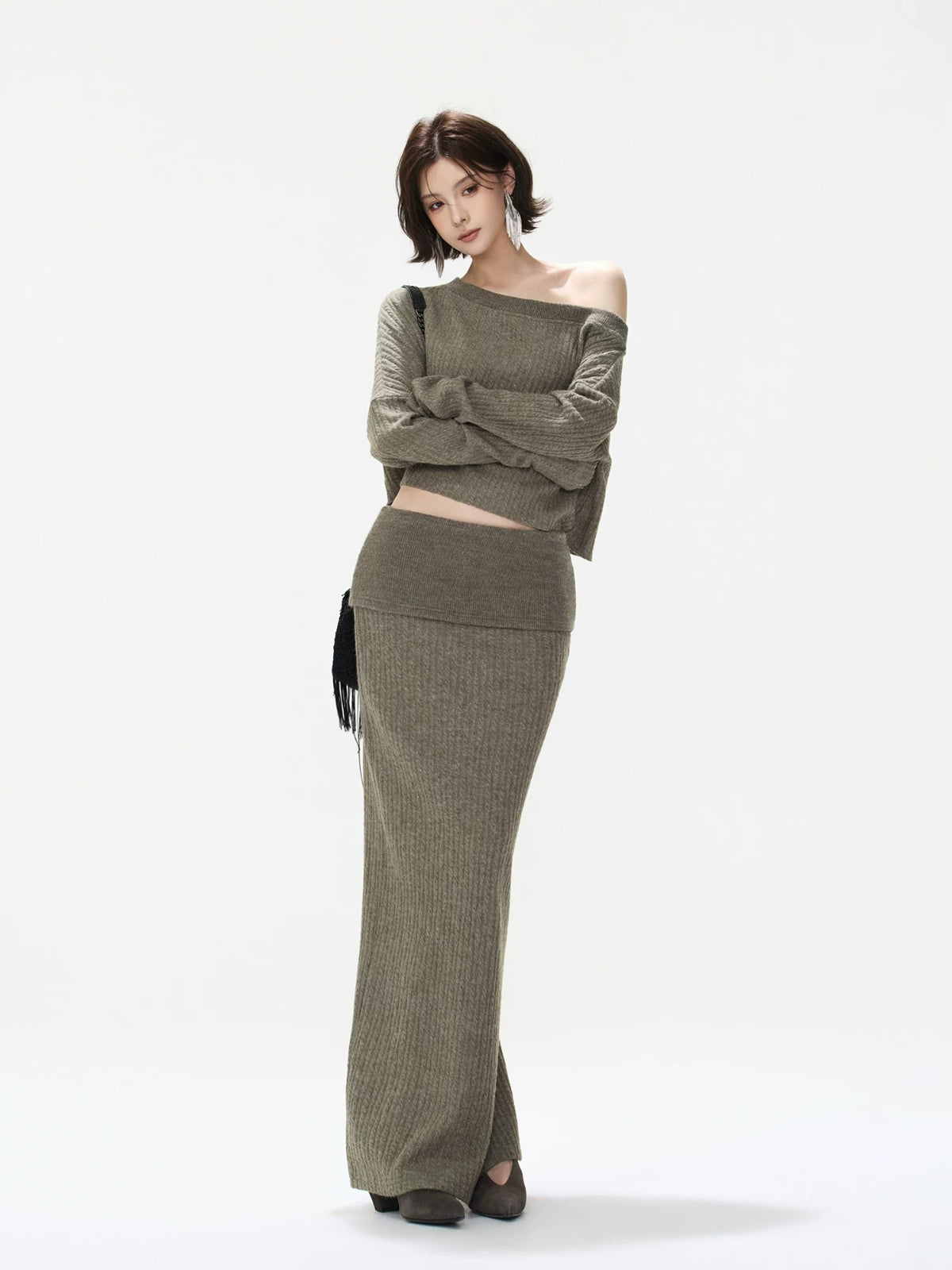 Asymmetric Ribbed Knit &amp; Maxi Skirt Set