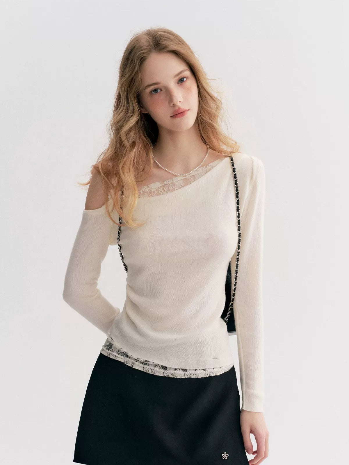 Lace Trim Asymmetric Knit Top