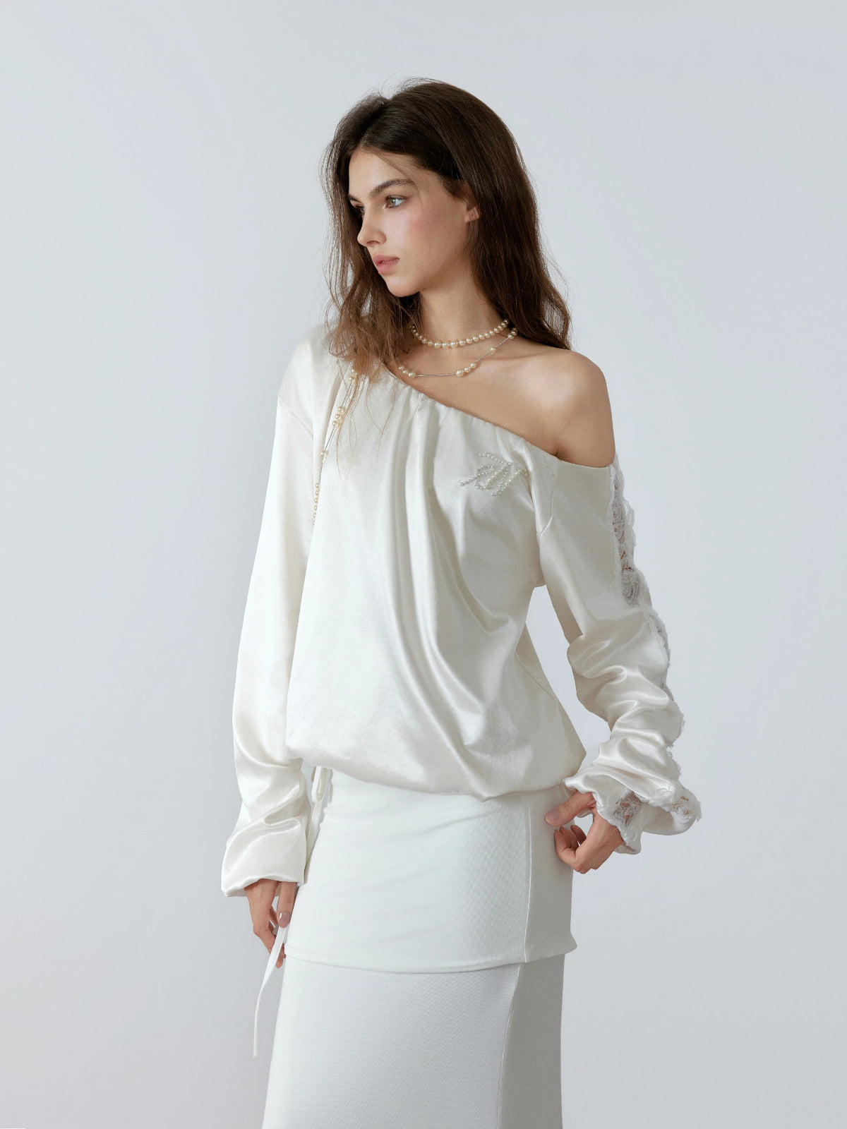 Off-Shoulder Lace Sweatshirt