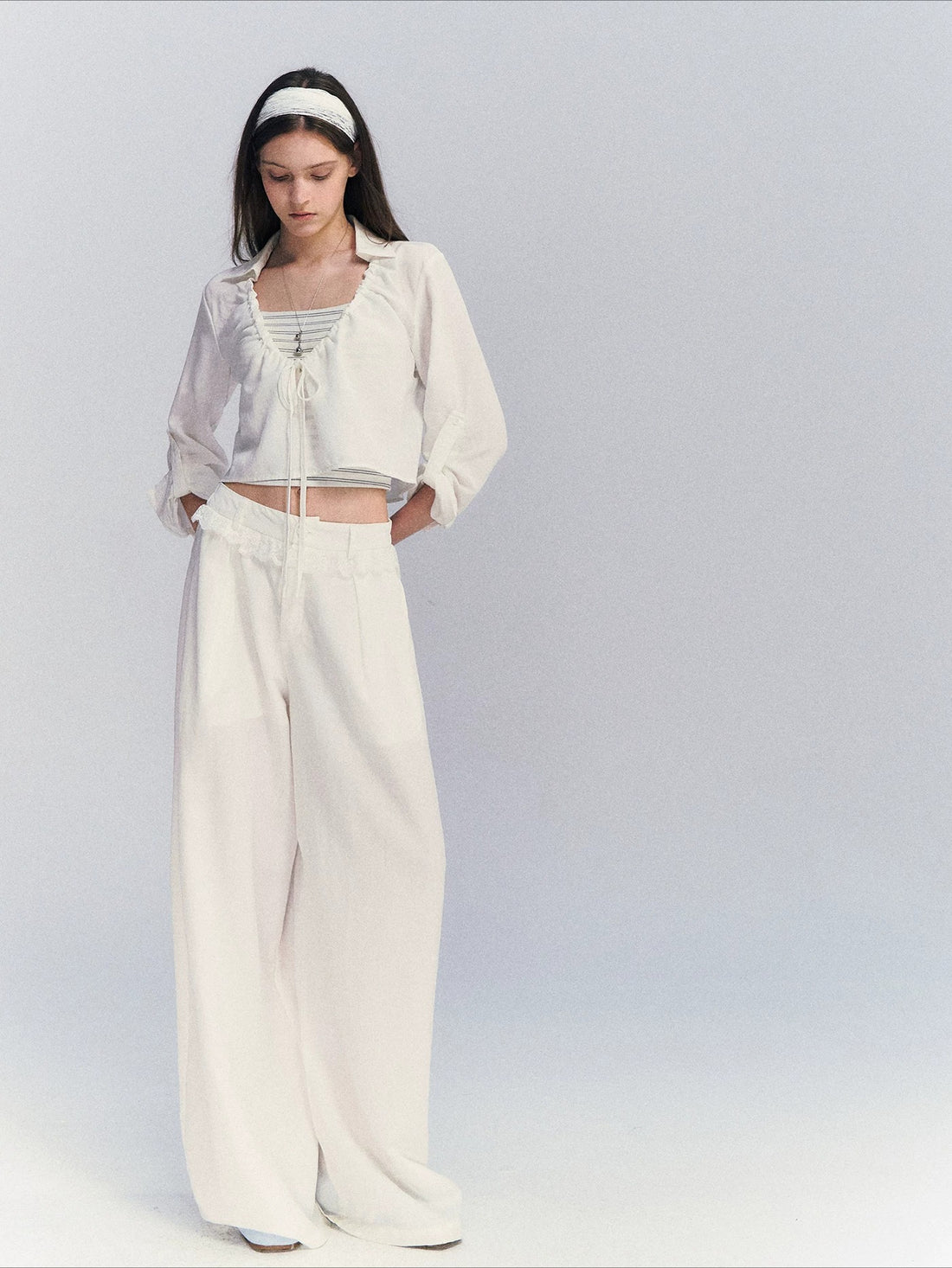 Lace Detail V-neck Set