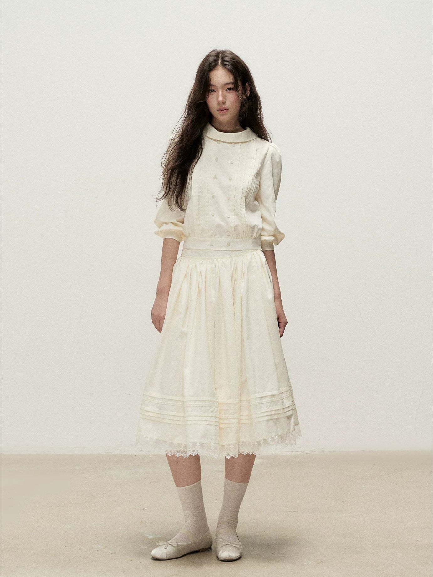 Lace Mock Neck Skirt Set