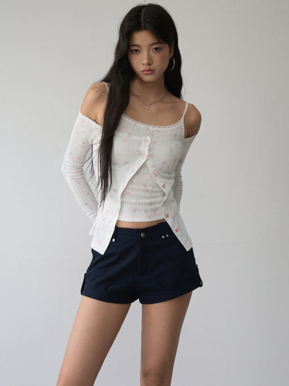 Rivet Cuffed Cargo Shorts