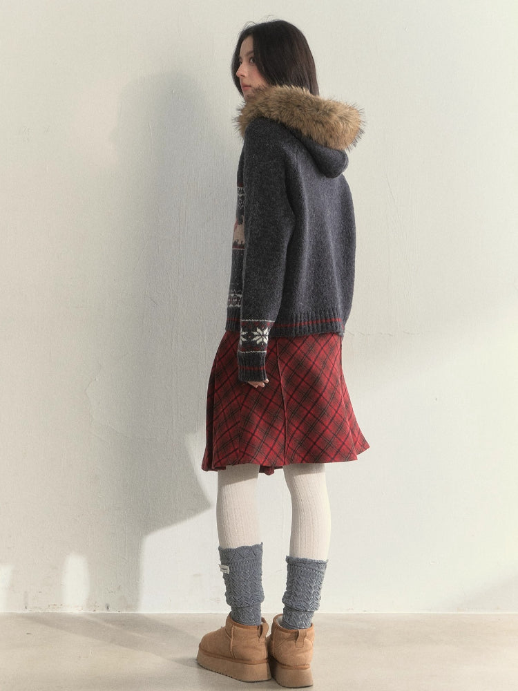 Fair Isle Dog Fur-Collar Cardigan