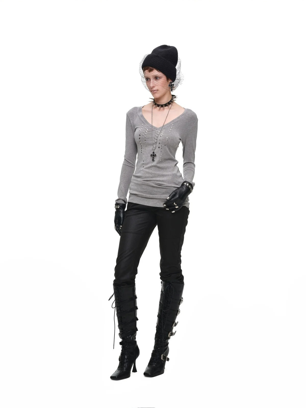 Rhinestone V Neck Knit Top