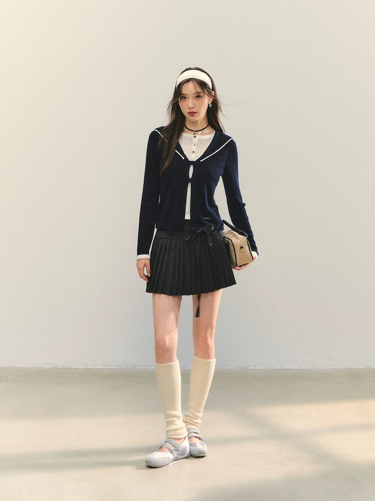 Gray Lace-Up Pleated Skirt