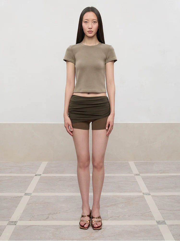 Color-Blocked and Pleated Low-Waist Shorts