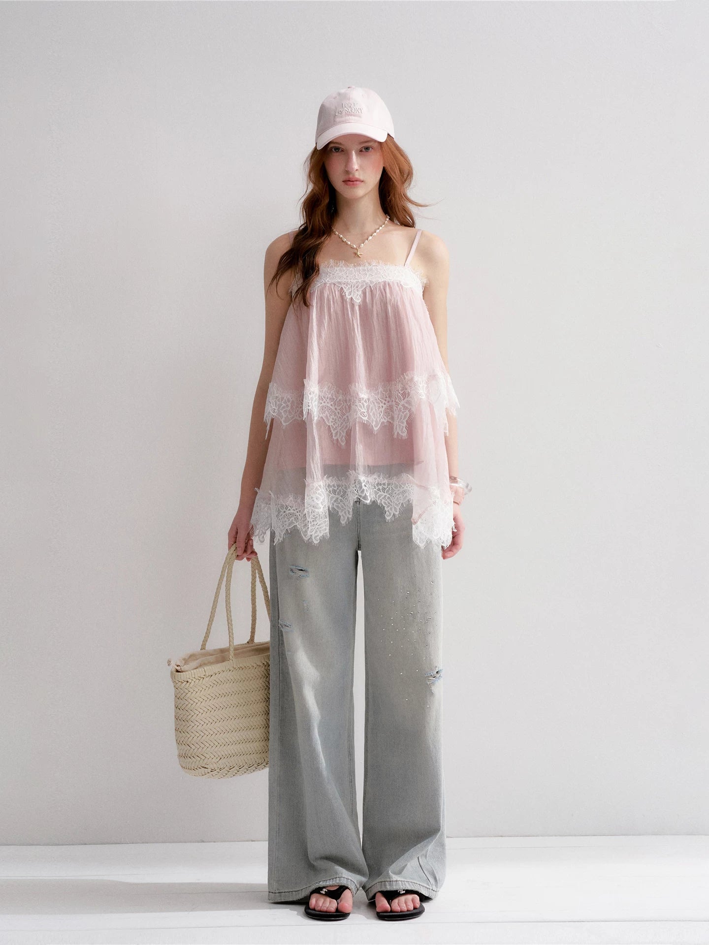 Distressed Wide Leg Jeans