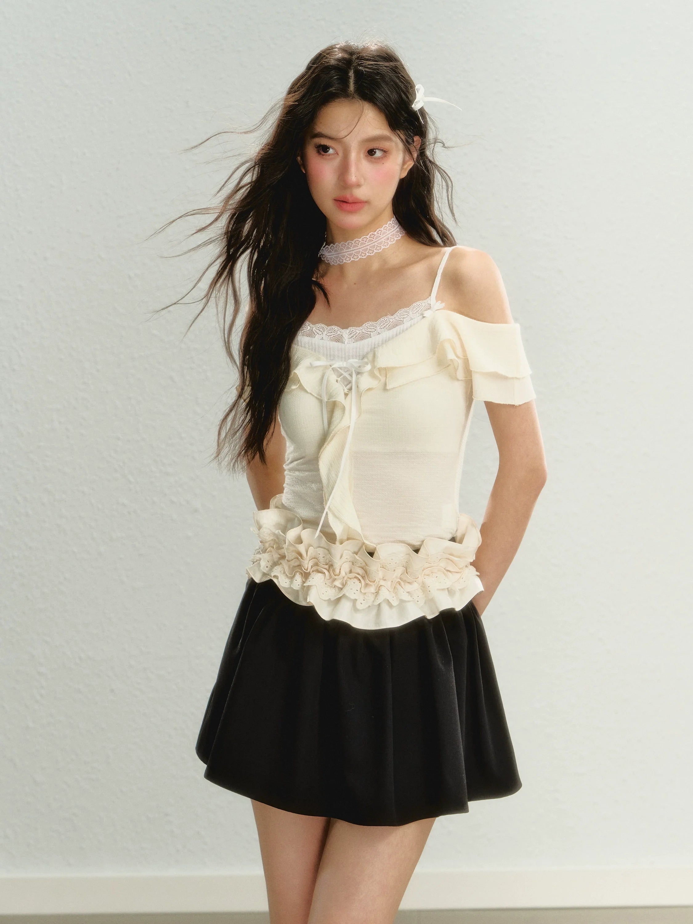 Lace 2-in-1 Knit T-Shirt