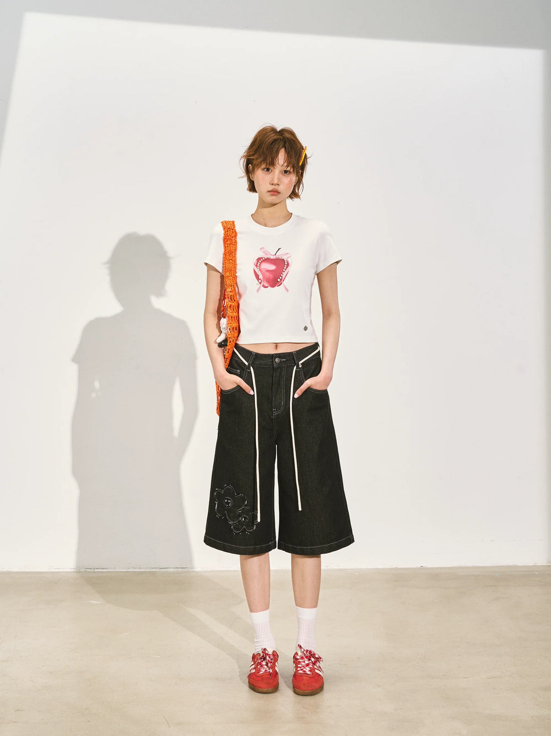 Pearl Bow Fruity Slim-fit Short Sleeve T-shirt