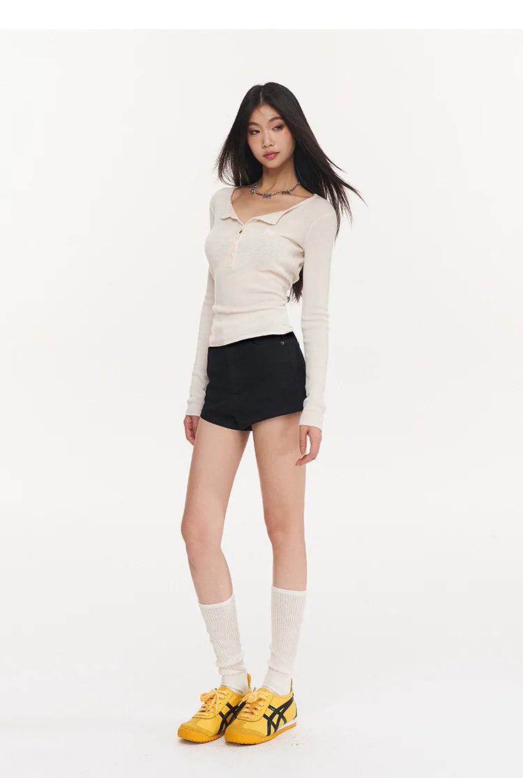 Ribbed Knit Logo Crewneck Top
