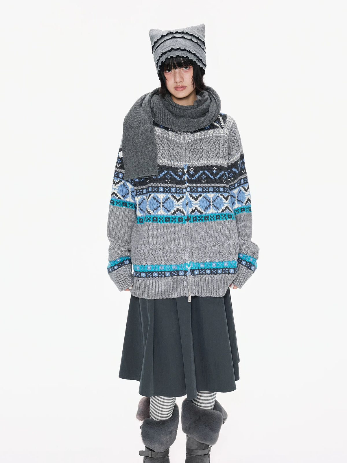 Contrast Stand Collar Knit Cardigan