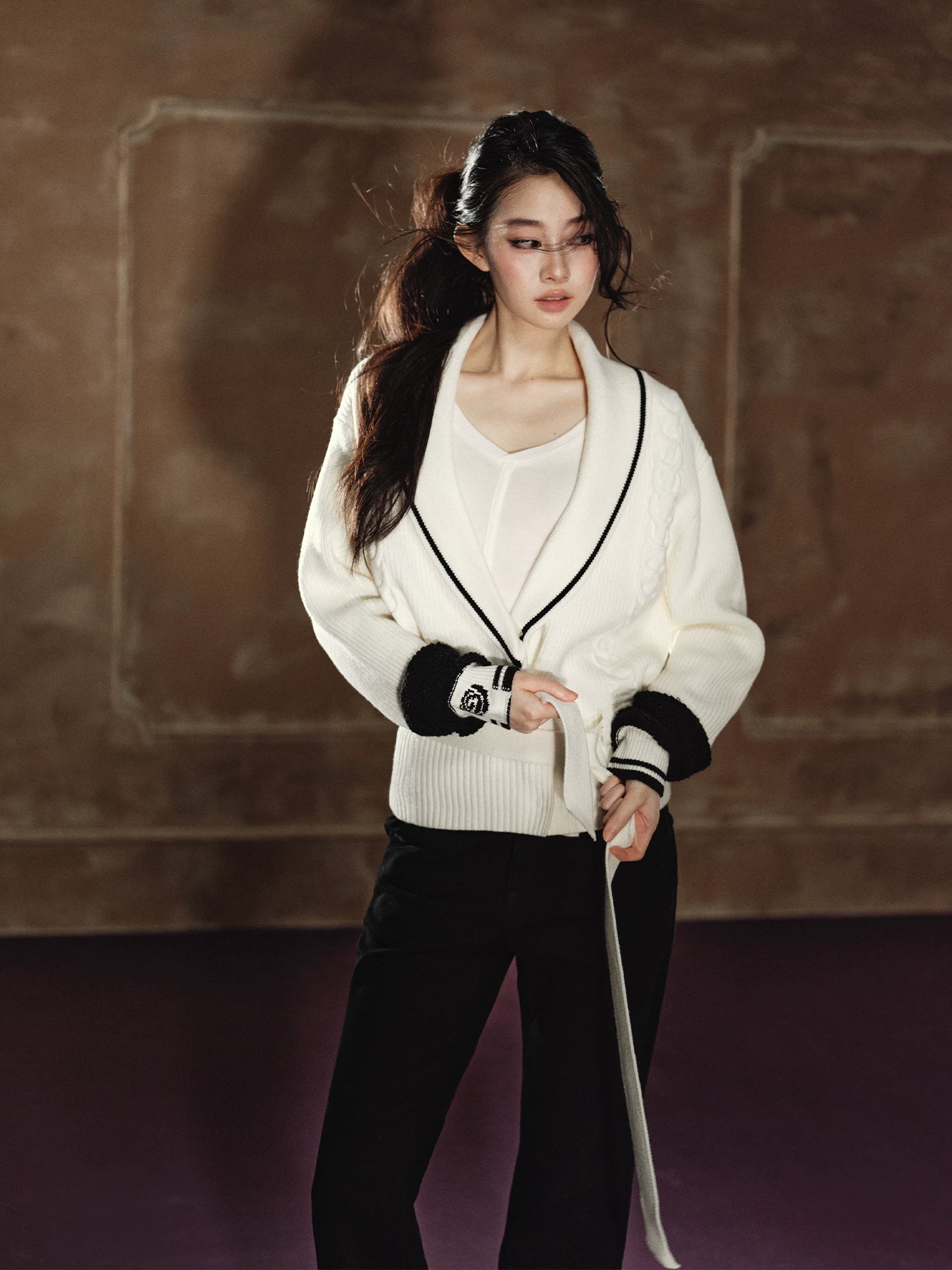 Colorblock Lapel V-Neck Sweater