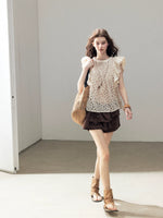 Floral Embroidered Puff Sleeve Top