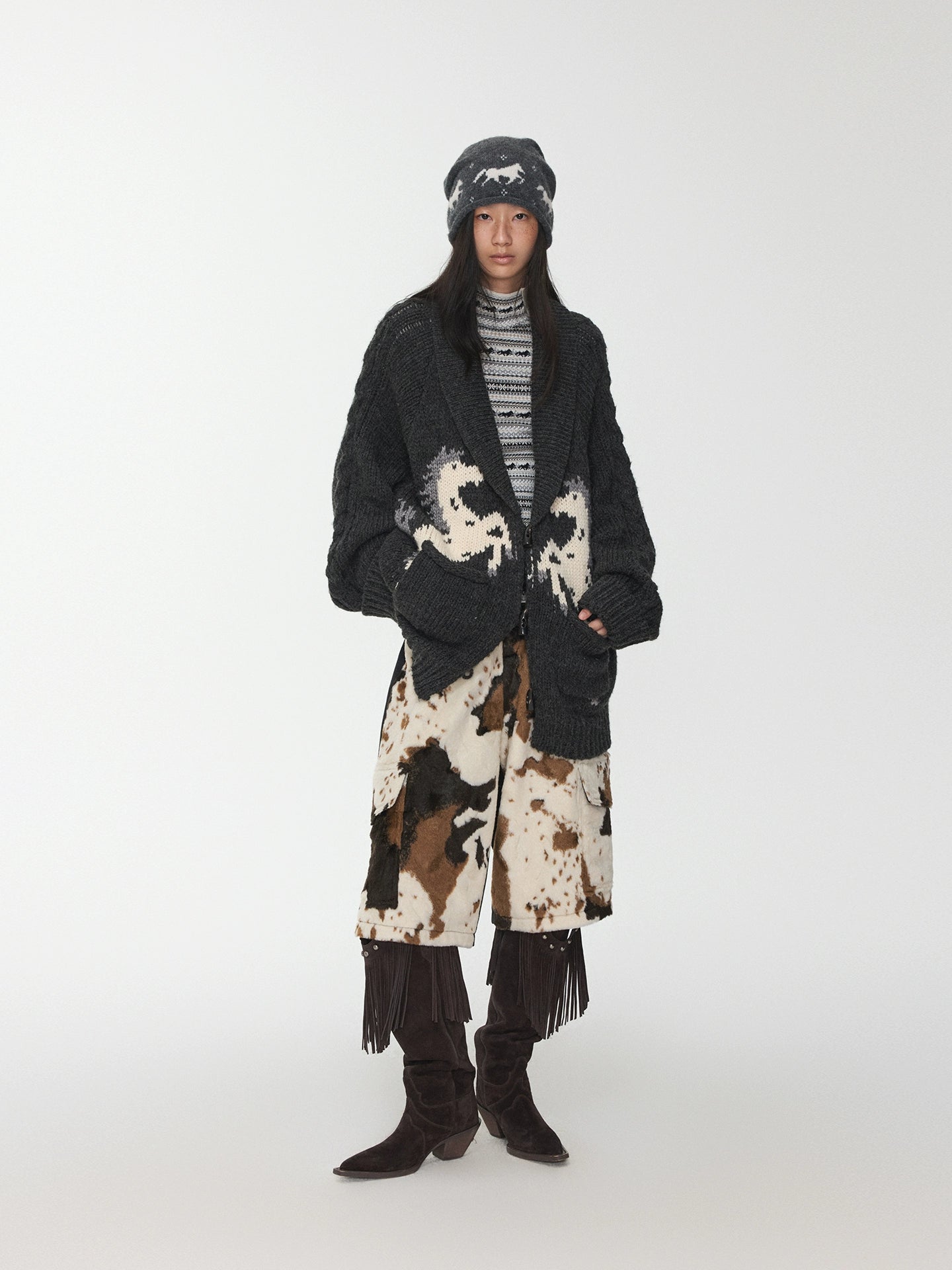 Pony Jacquard Horn-Button Chunky Cardigan