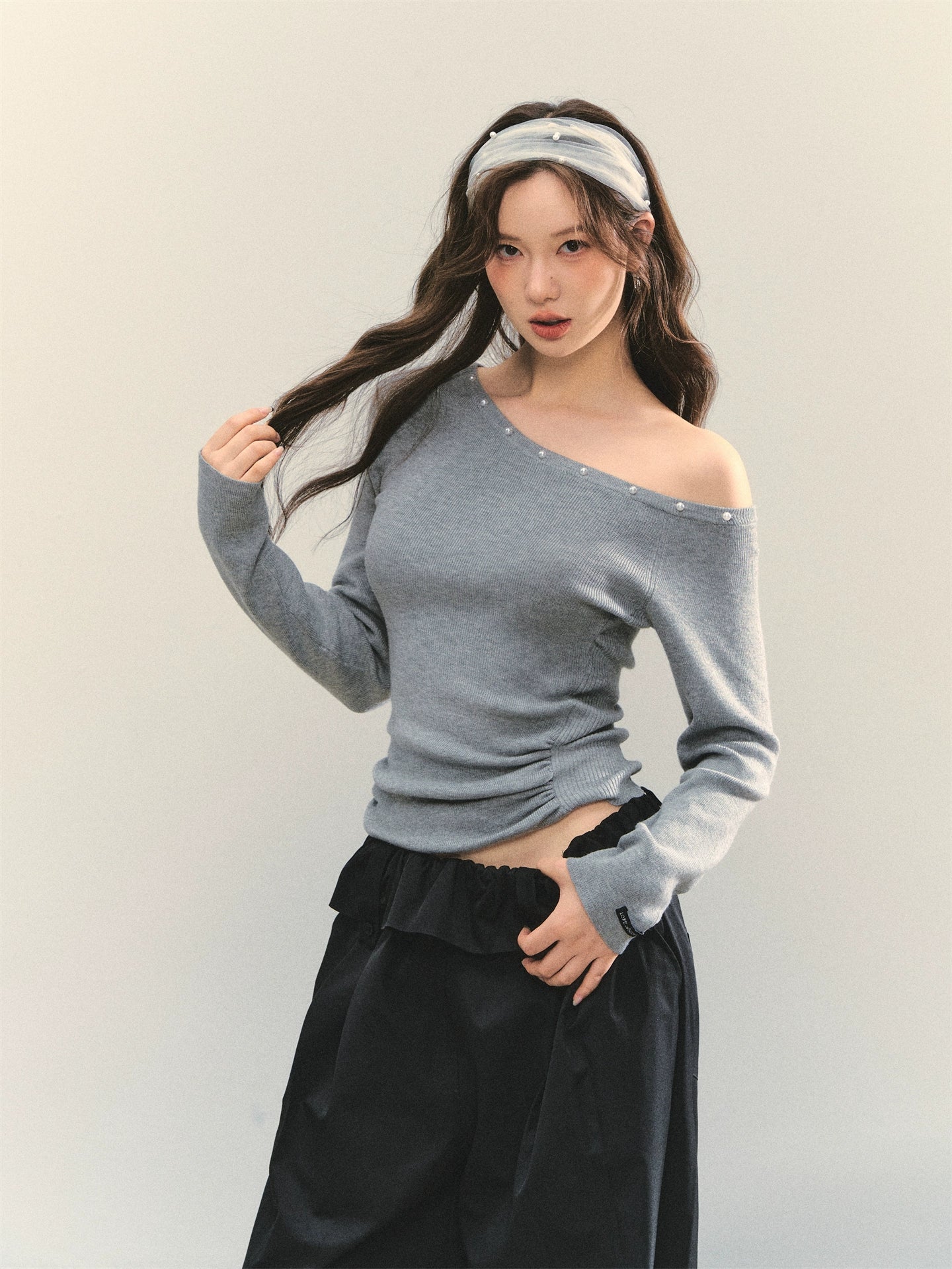 Pearl Trimmed Waist Cinching Knitted Top
