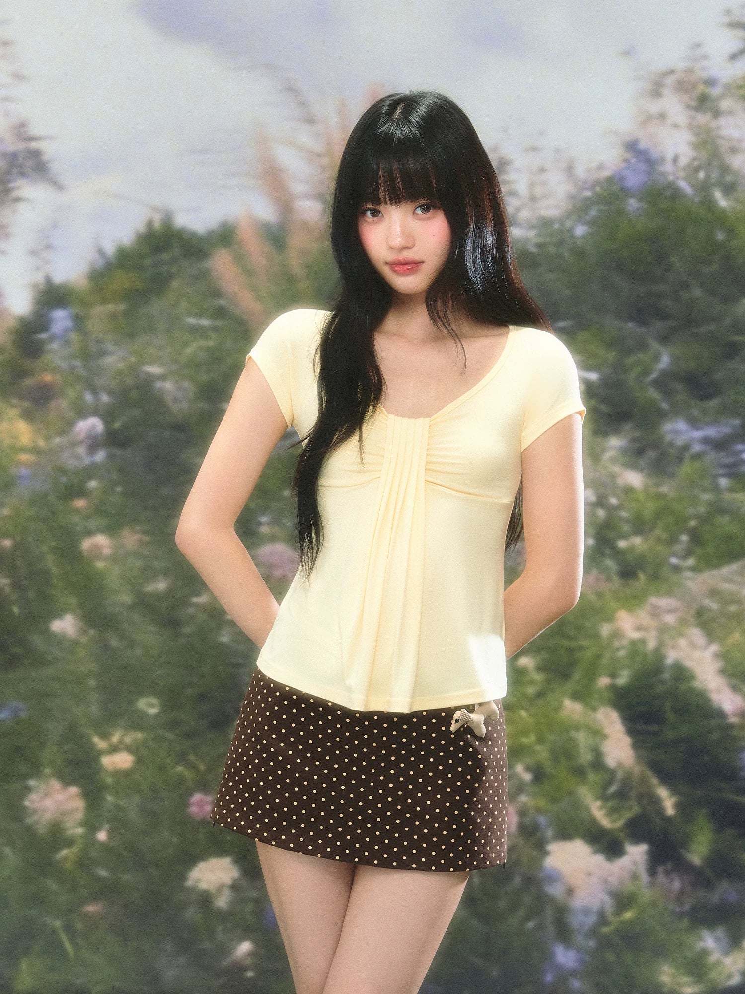Ruched U-Neck Slim Tee