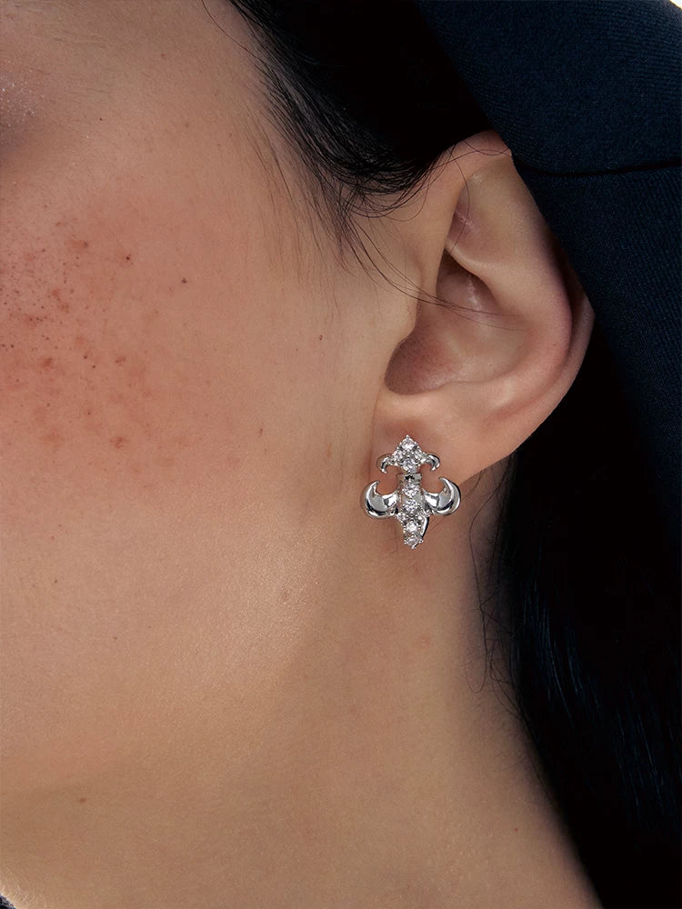 Iris Zircon Stud Earrings