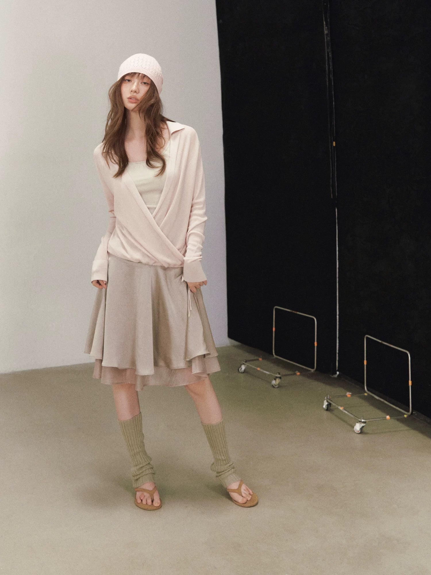 Silk Cross V-neck Knit Top