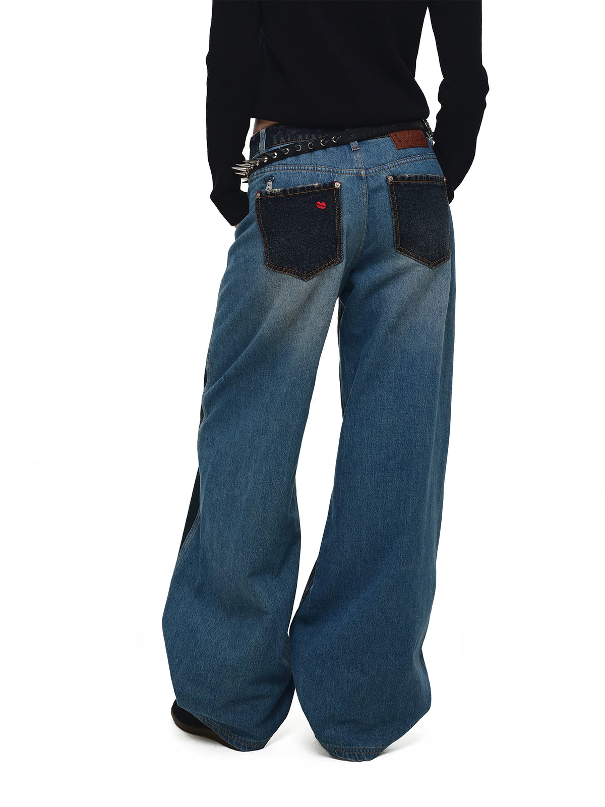 Contrast Embroidered Straight Leg Jeans