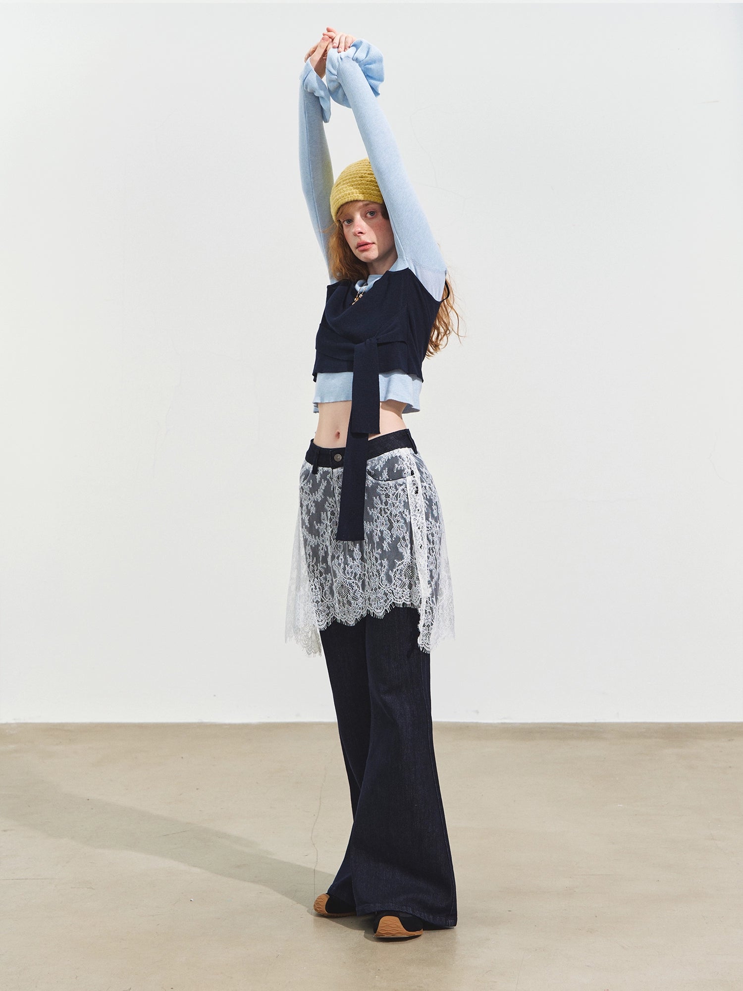 Contrast Tie Crewneck Sweater