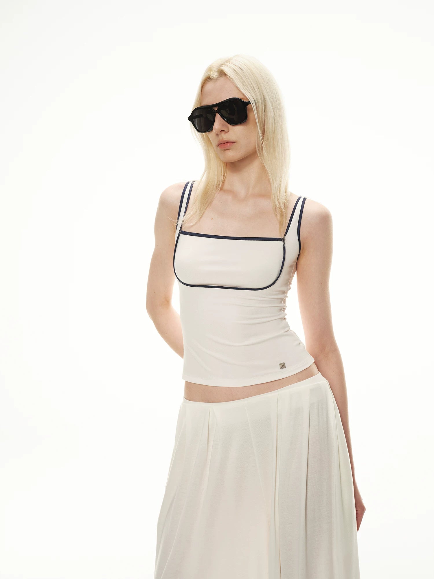 Faux Layered Square Tank
