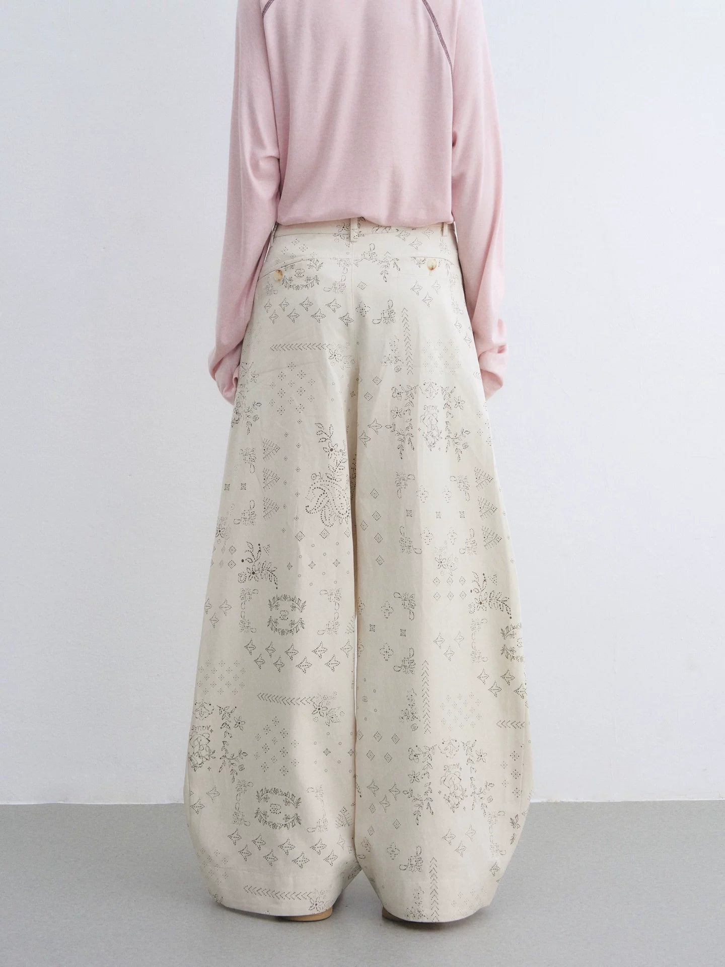Paisley Curved Wide Pants
