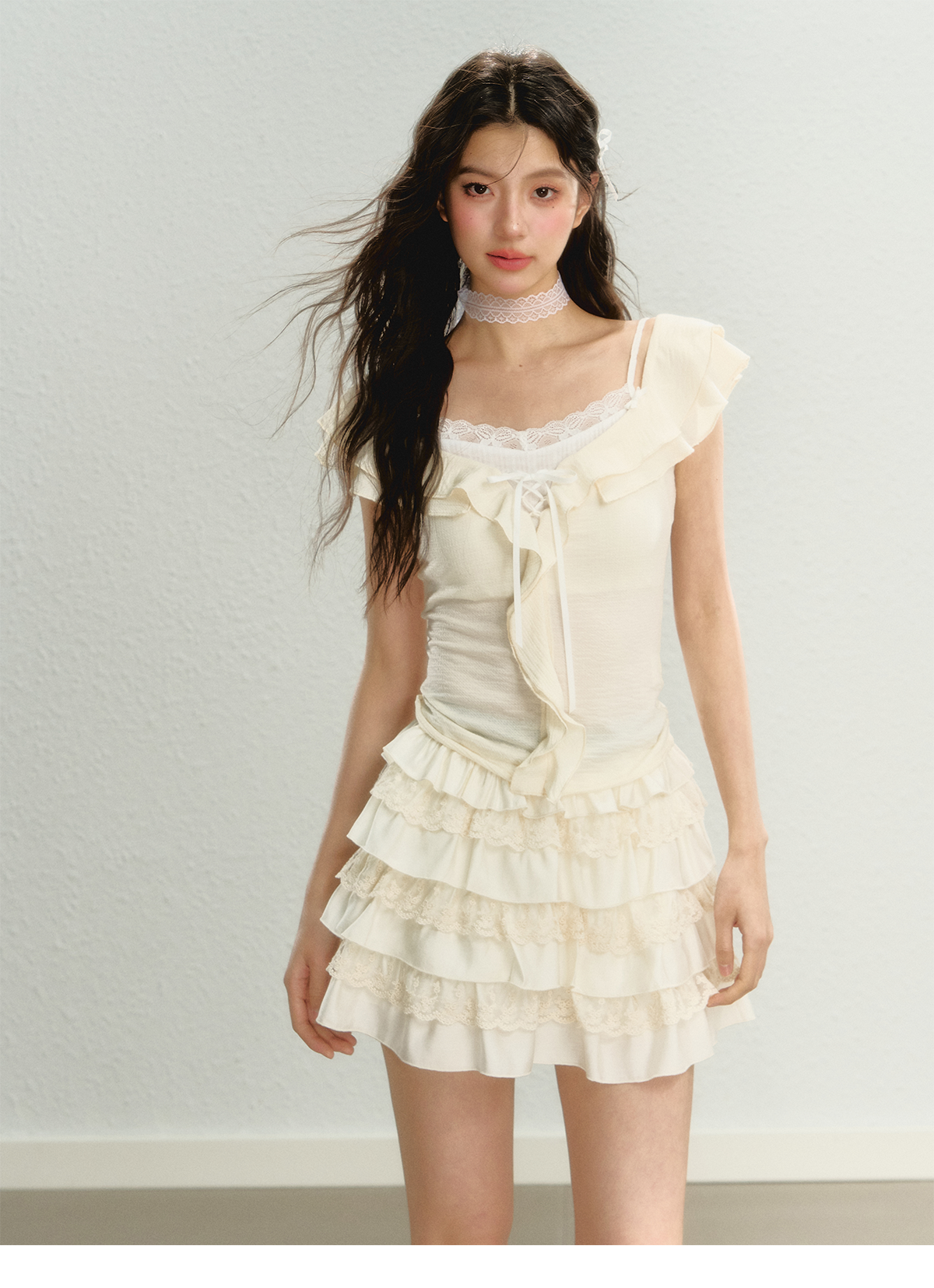 Lace 2-in-1 Knit T-Shirt