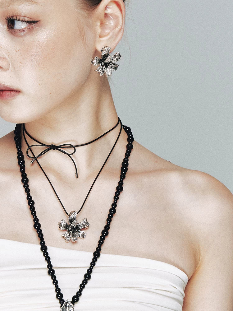 Metal Floral Rope Choker