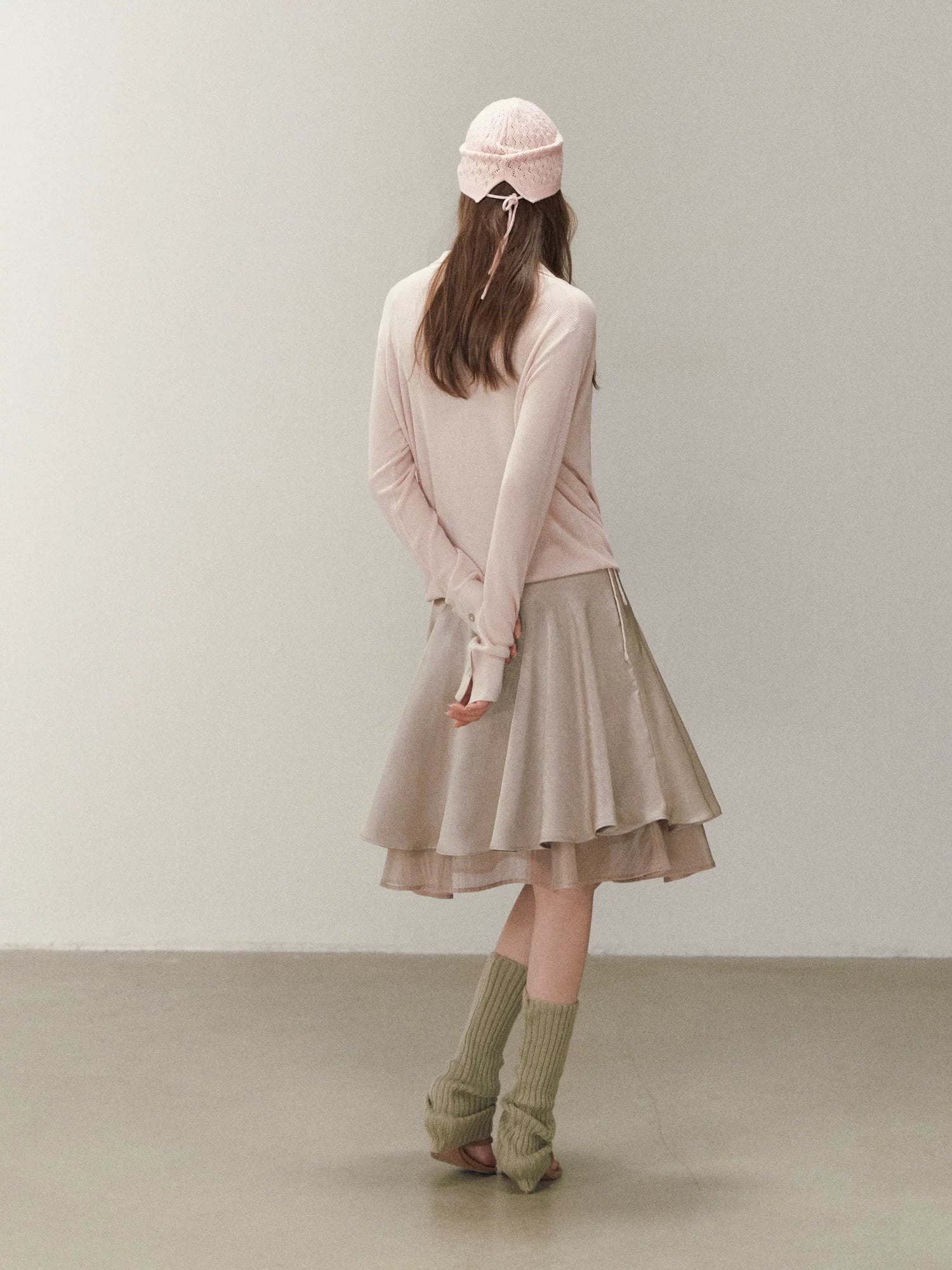 Silk Cross V-neck Knit Top