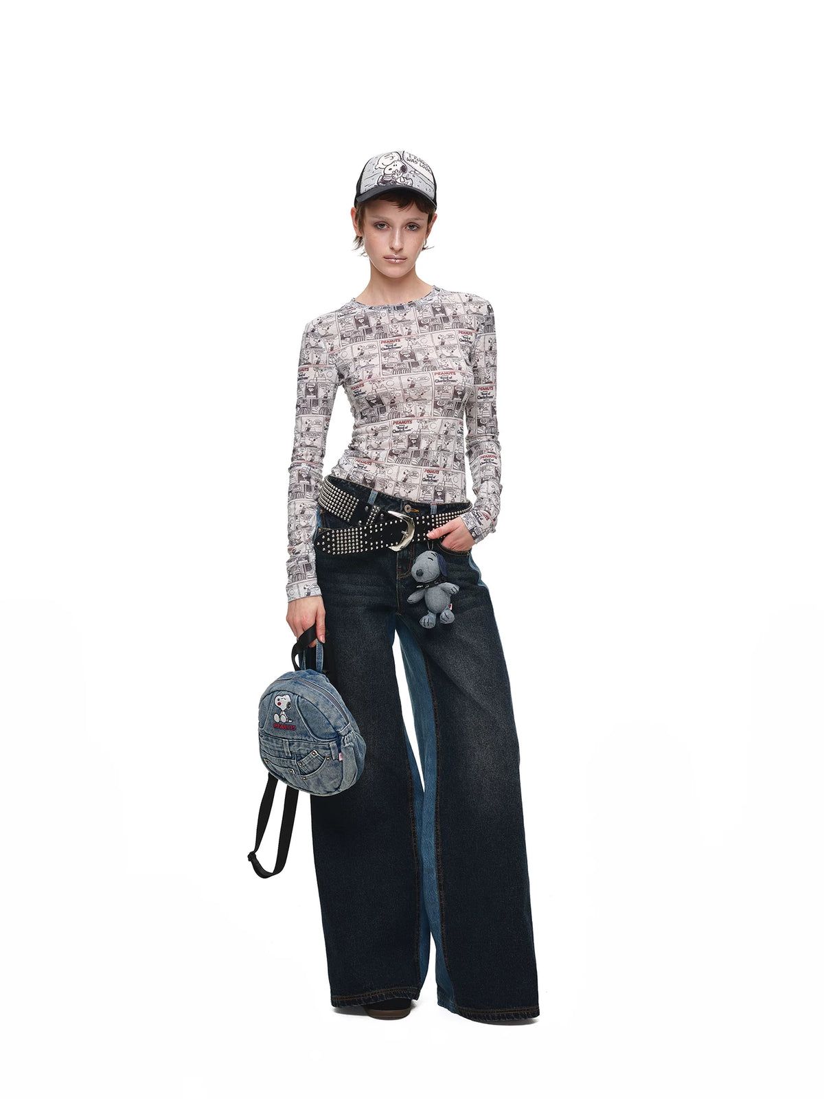 Contrast Embroidered Straight Leg Jeans