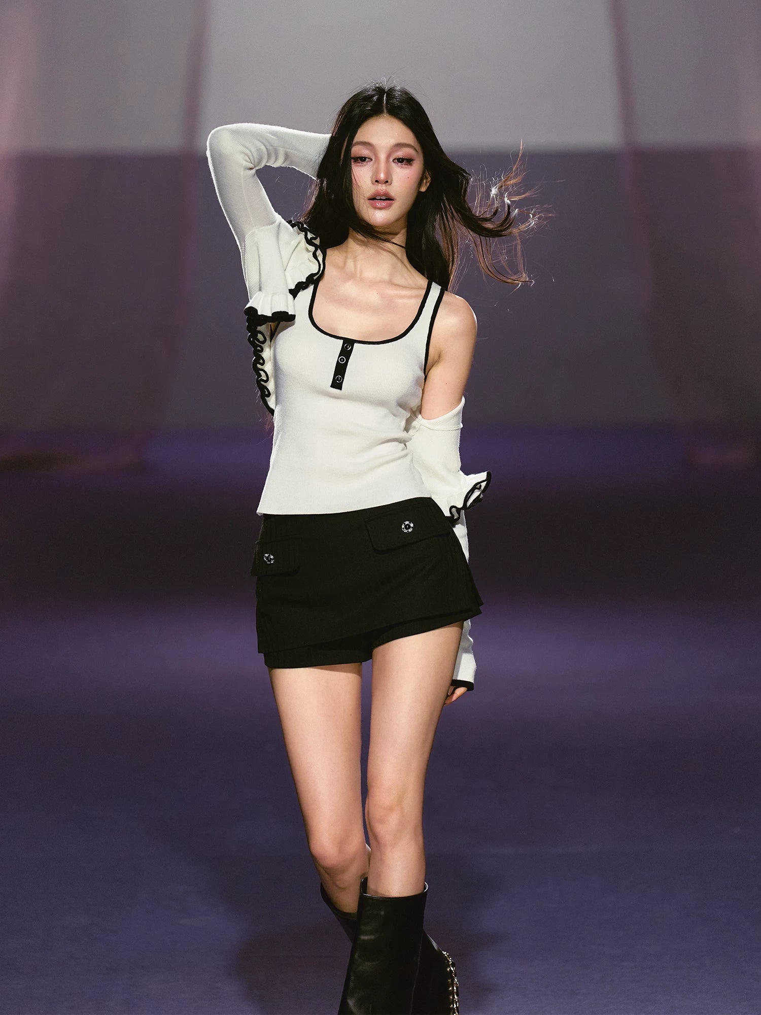 Black Striped Low-waist Slit Skort
