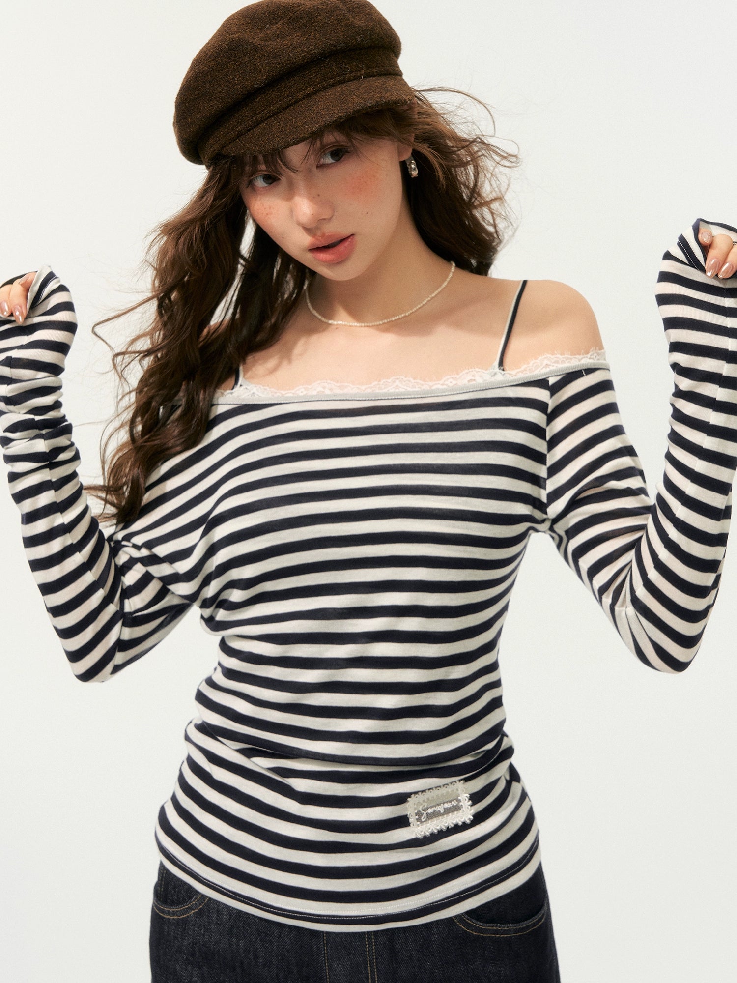 Striped Asymmetric Shoulder Fake Two-Piece T-Shirt